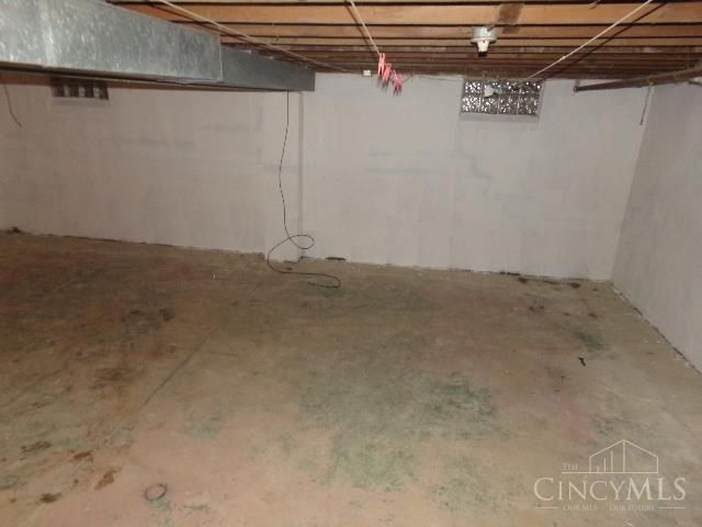4721 Creekview Drive, Middletown, OH 45044