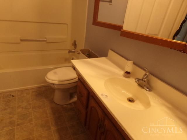 4721 Creekview Drive, Middletown, OH 45044