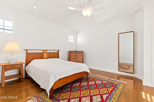 1501 E EARLL Drive, Phoenix, AZ 85014