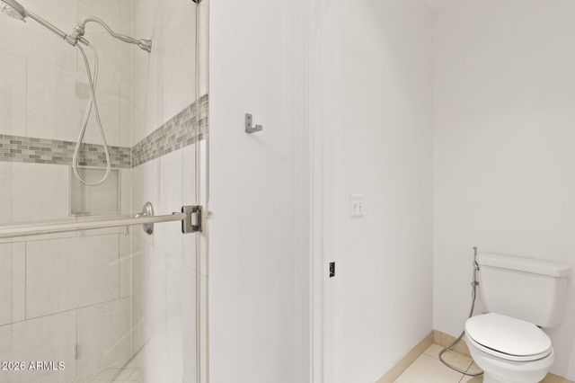 1501 E EARLL Drive, Phoenix, AZ 85014