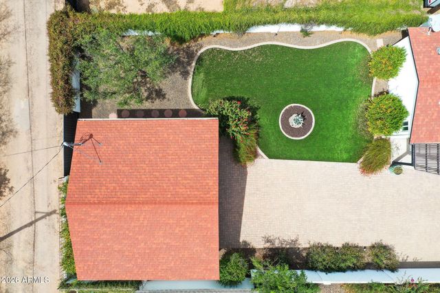 1501 E EARLL Drive, Phoenix, AZ 85014