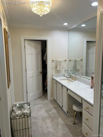 3486 Shakespeare Drive, Troy, MI 48084
