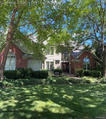 3486 Shakespeare Drive, Troy, MI 48084