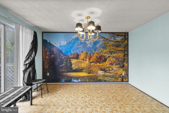 15 RUSSET CT, Baltimore, MD 21221