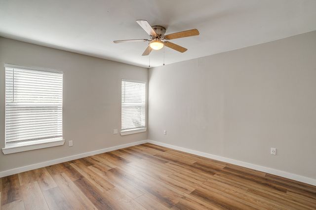1212 Campbelton Street, Bellmead, TX 76705