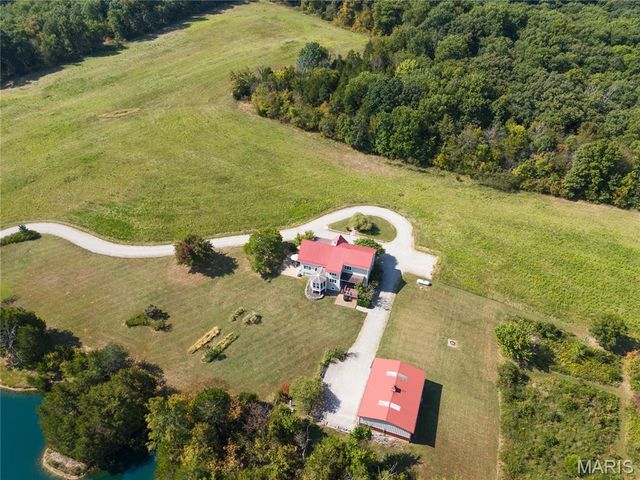 507 Leach Branch Road, Hermann, MO 65041