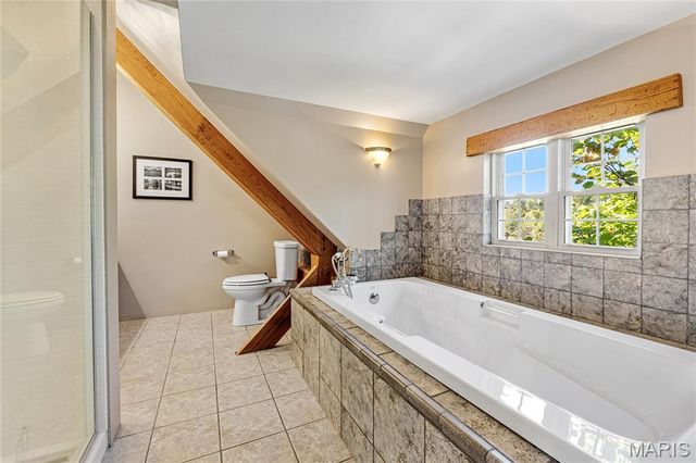 507 Leach Branch Road, Hermann, MO 65041