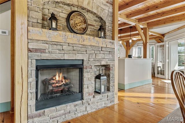 507 Leach Branch Road, Hermann, MO 65041