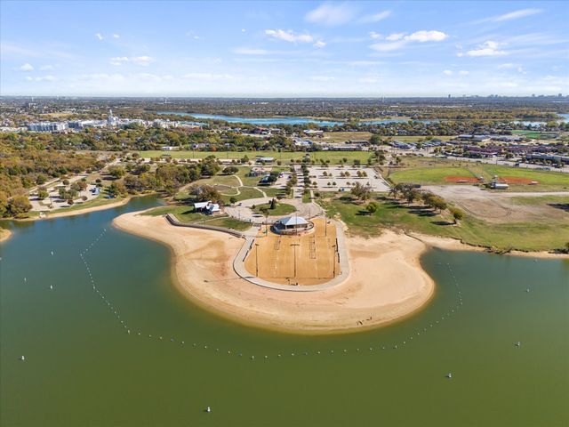 1600 Lake Grove Drive, Little Elm, TX 75068