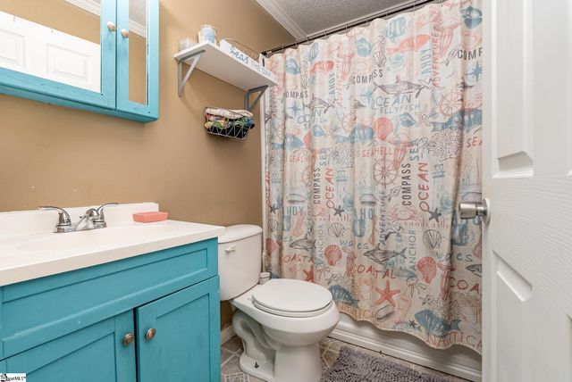 7 Edgewood Street, Liberty, SC 29657