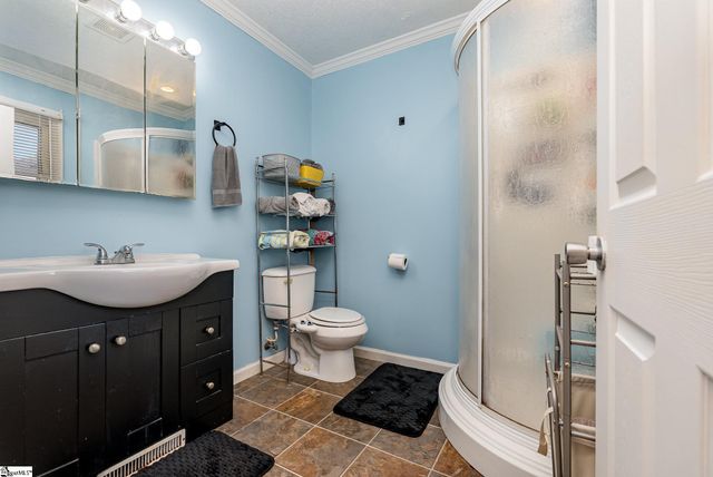 7 Edgewood Street, Liberty, SC 29657