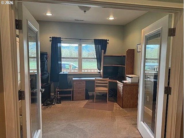 300 MATTIE K Ln, Roseburg, OR 97471