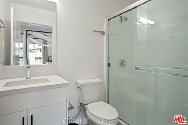 904 Warwick Avenue, Thousand Oaks, CA 91360