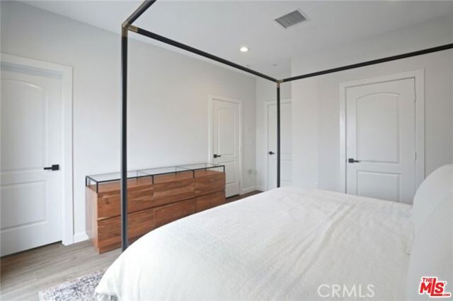 904 Warwick Avenue, Thousand Oaks, CA 91360