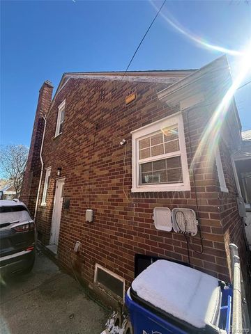 16707 Prevost Street, Detroit, MI 48235