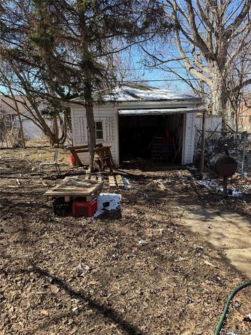 16707 Prevost Street, Detroit, MI 48235