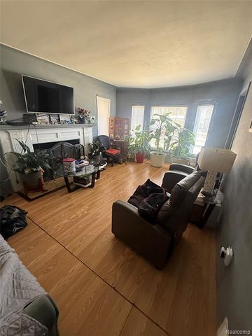 16707 Prevost Street, Detroit, MI 48235