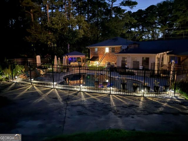 3999 Chamblee Tucker Road, Atlanta, GA 30340