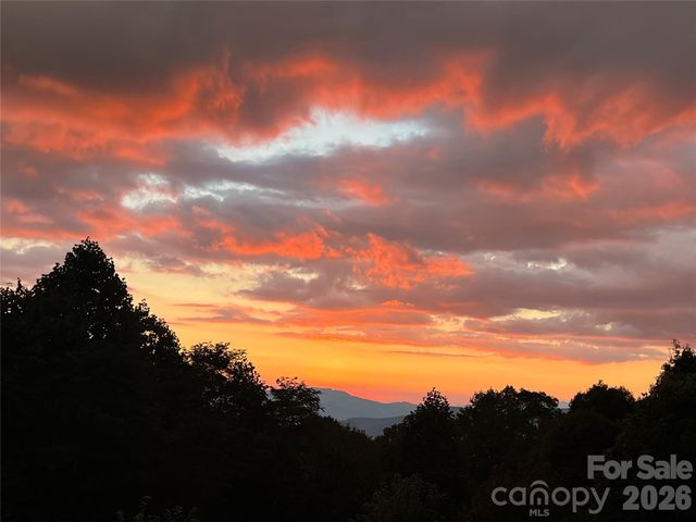 109 Cold Deck Way 151, Sylva, NC 28779