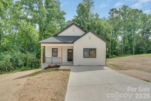 504 N Pine Street, Cherryville, NC 28021