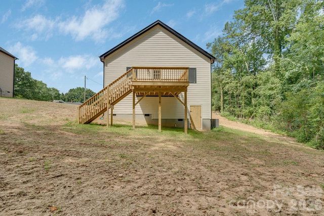 504 N Pine Street, Cherryville, NC 28021