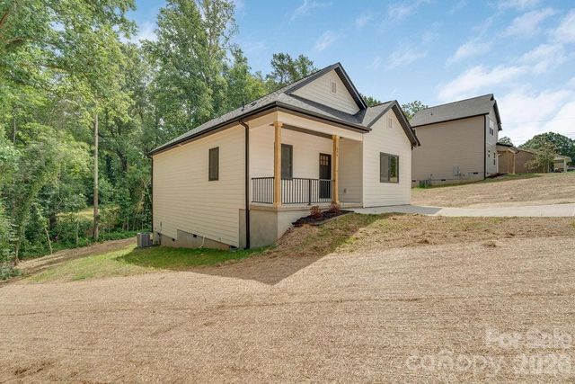 504 N Pine Street, Cherryville, NC 28021