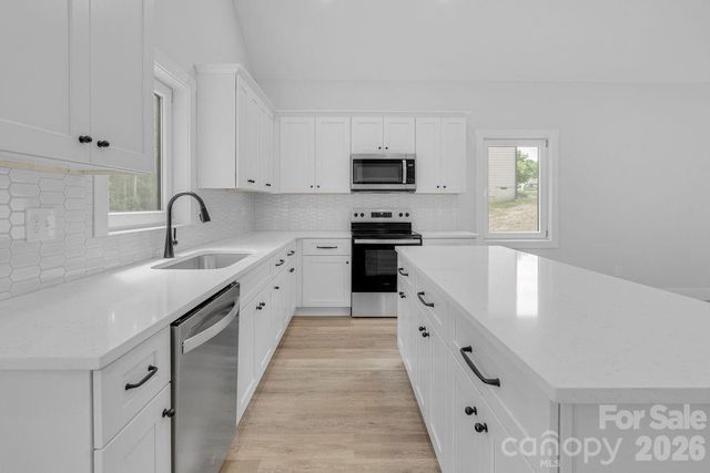 504 N Pine Street, Cherryville, NC 28021