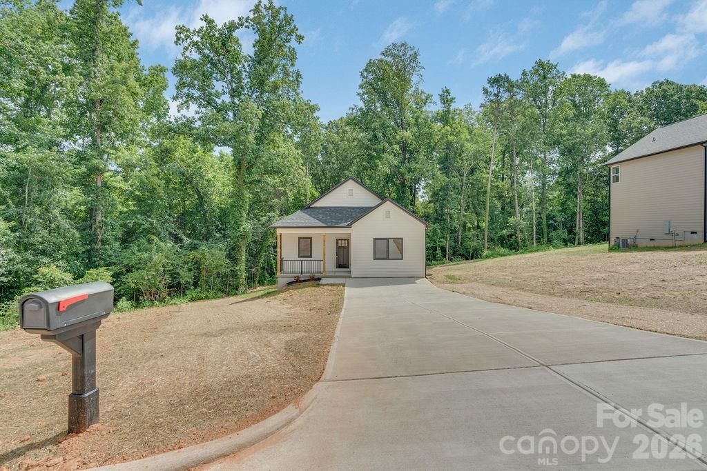 504 N Pine Street, Cherryville, NC 28021