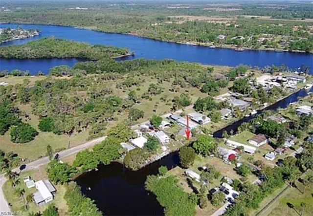 2248 Marina Park DR, Fort Myers, FL 33905