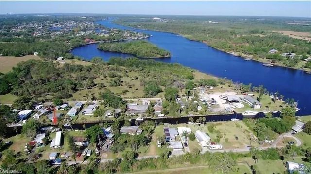 2248 Marina Park DR, Fort Myers, FL 33905