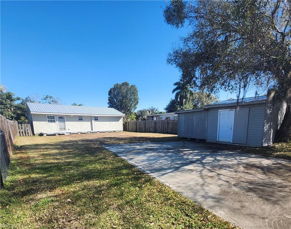 2248 Marina Park DR, Fort Myers, FL 33905