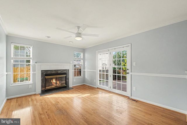 9 HUNTER TRL, Stafford, VA 22554