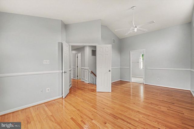 9 HUNTER TRL, Stafford, VA 22554