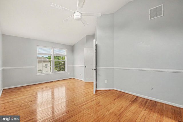 9 HUNTER TRL, Stafford, VA 22554