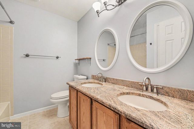 9 HUNTER TRL, Stafford, VA 22554