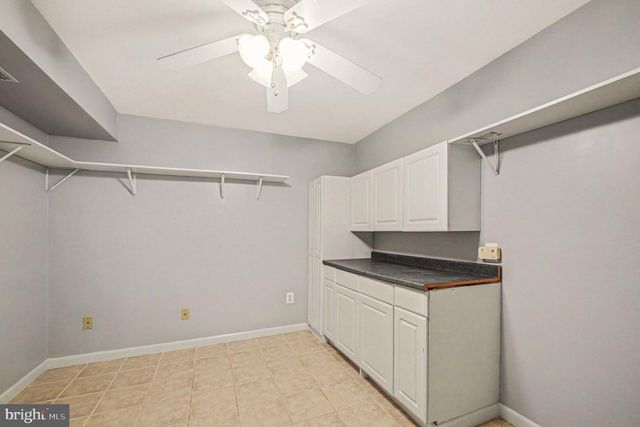 9 HUNTER TRL, Stafford, VA 22554