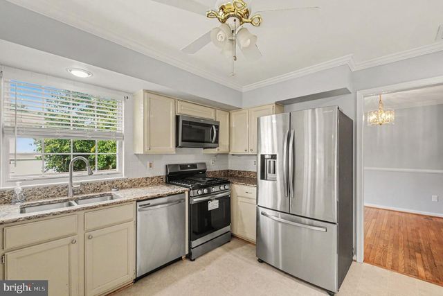 9 HUNTER TRL, Stafford, VA 22554