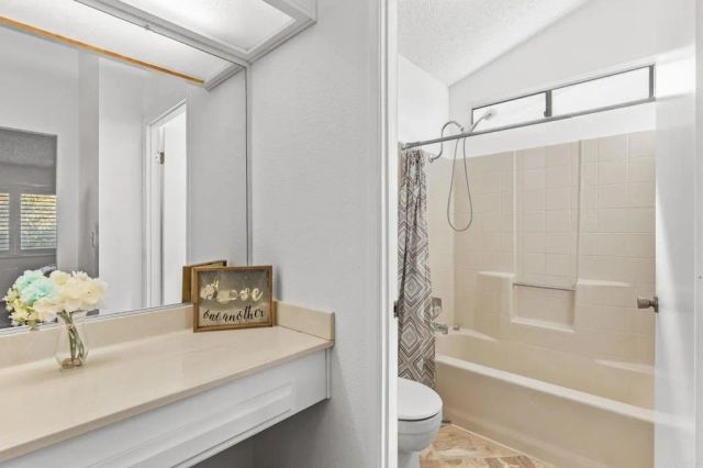 8373 Jackson Heights Court, El Cajon, CA 92021