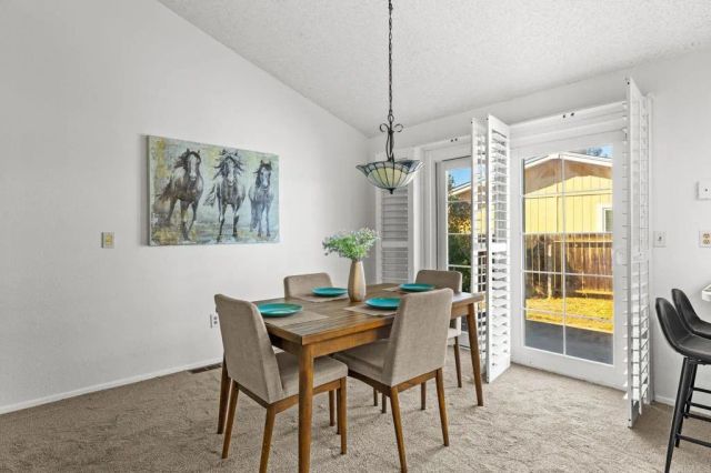 8373 Jackson Heights Court, El Cajon, CA 92021