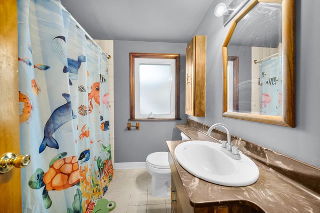 6805 S Kildare Avenue, Chicago, IL 60629