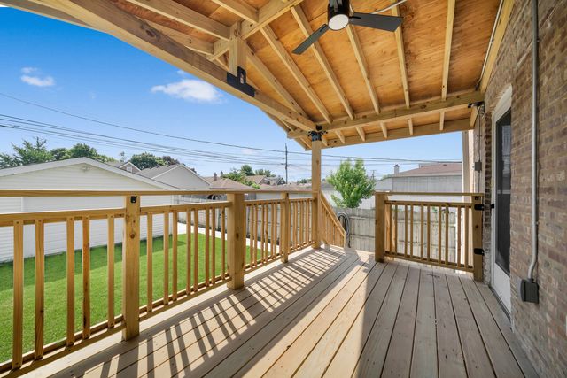 6805 S Kildare Avenue, Chicago, IL 60629