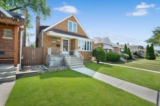 6805 S Kildare Avenue, Chicago, IL 60629