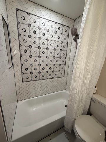 305 Glenora Avenue, Sherwood, AR 72120