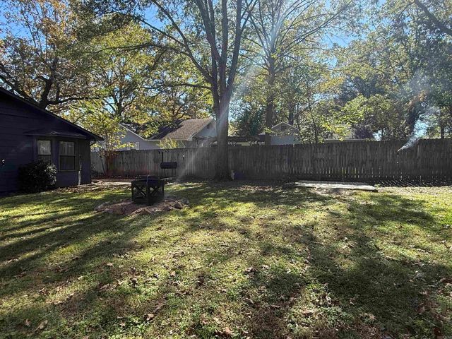 305 Glenora Avenue, Sherwood, AR 72120