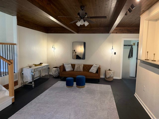 305 Glenora Avenue, Sherwood, AR 72120