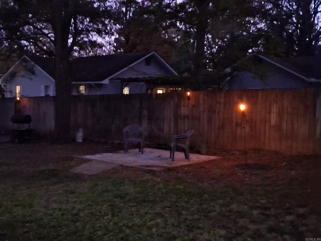 305 Glenora Avenue, Sherwood, AR 72120