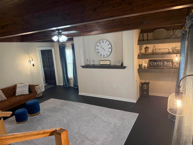 305 Glenora Avenue, Sherwood, AR 72120