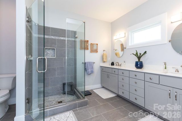 206 Padgettown Road, Black Mountain, NC 28711
