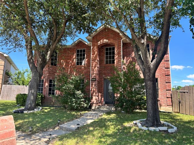 4360 Mesa Drive, Carrollton, TX 75010