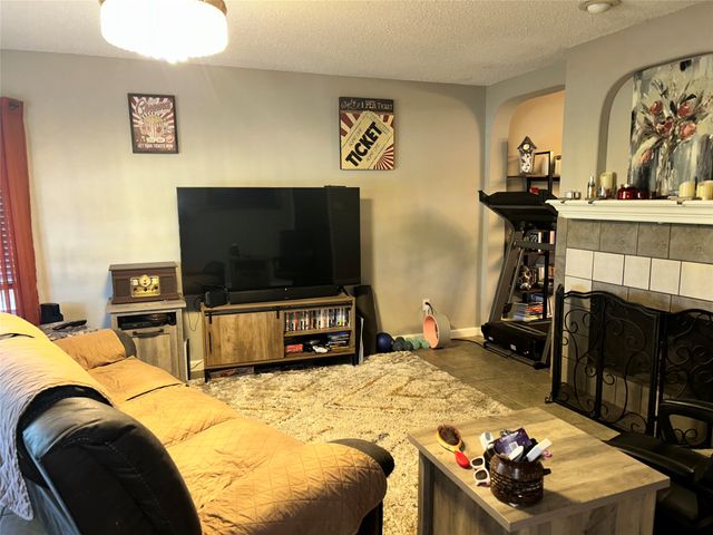 4360 Mesa Drive, Carrollton, TX 75010